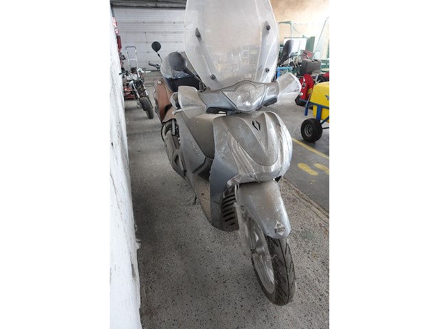 Motor honda - afbeelding 6 van  7