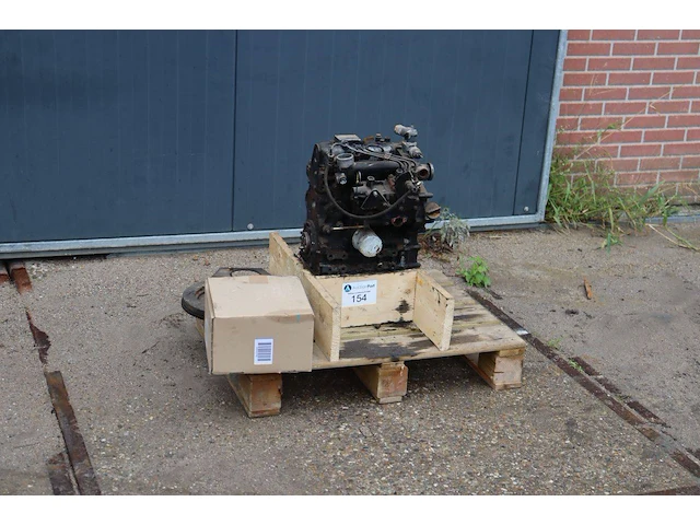Motor john deere 3007d003 diesel met losse onderdelen - afbeelding 1 van  1