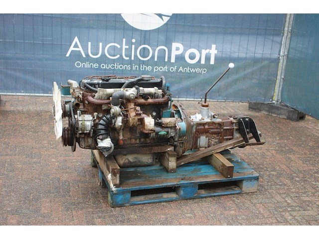 Motor nissan turbo diesel - afbeelding 1 van  1