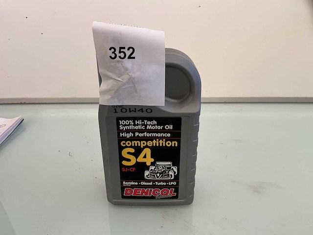 Motor olie(6x) - afbeelding 1 van  1