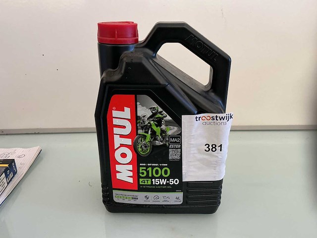 Motor olie - afbeelding 1 van  1