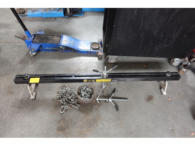 Motor steun omega - afbeelding 1 van  7