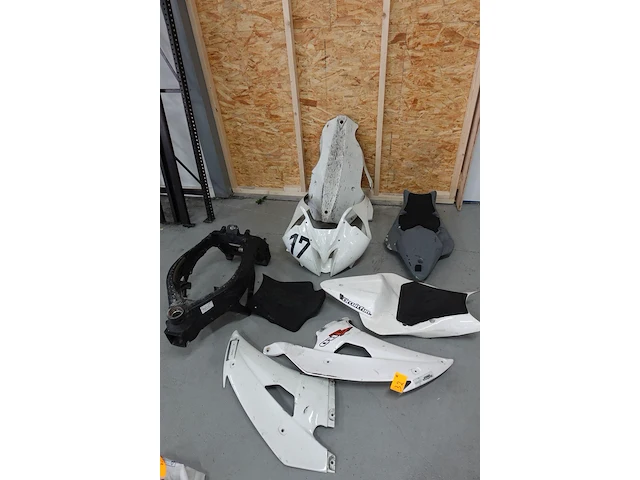 Motor toebehoren yamaha - afbeelding 1 van  7