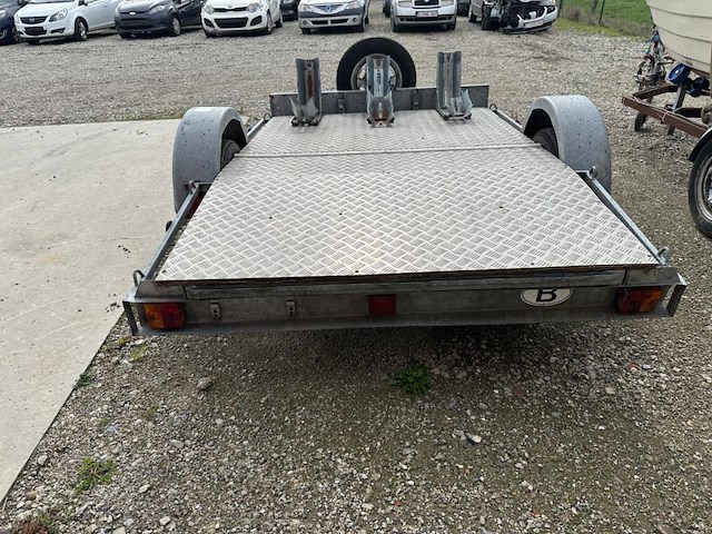 Motor-trailer - afbeelding 3 van  7