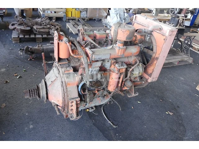 Motor - afbeelding 8 van  9