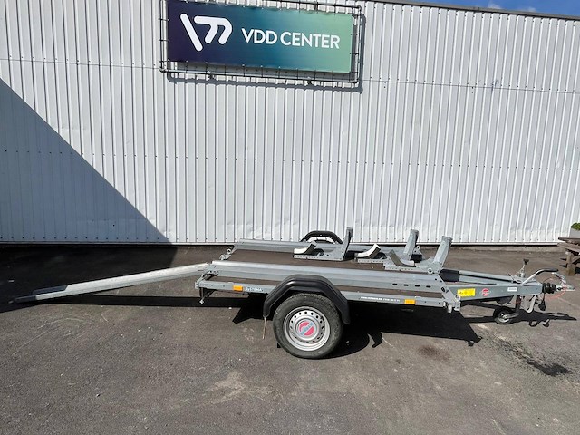 Motoraanhangwagen stema 1600kg 2021 voor 3 motoren - afbeelding 1 van  1