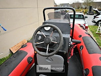 Motorboot highfield met buitenboordmotor en trailer - afbeelding 9 van  12