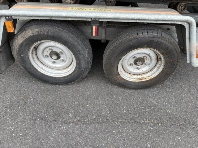 Motorboot jeanneau 705 leader (op en met aanhangwagen) - afbeelding 2 van  40