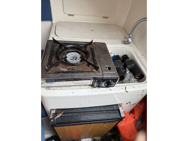 Motorboot jeanneau 705 leader (op en met aanhangwagen) - afbeelding 16 van  40