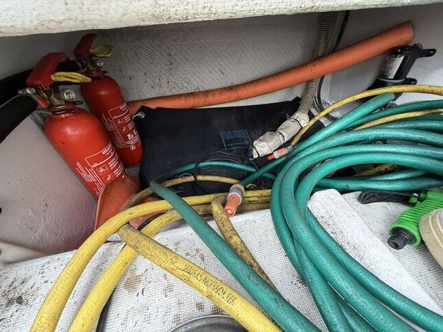 Motorboot jeanneau 705 leader (op en met aanhangwagen) - afbeelding 26 van  40