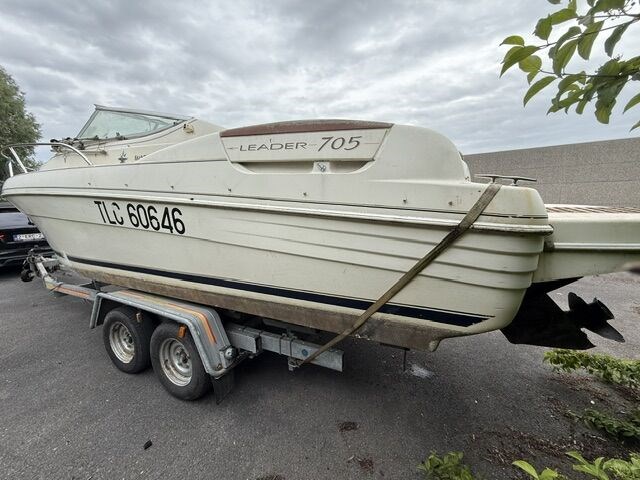 Motorboot jeanneau 705 leader (op en met aanhangwagen) - afbeelding 36 van  40