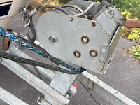 Motorboot jeanneau 705 leader (op en met aanhangwagen) - afbeelding 39 van  40