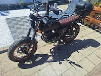 Motorcycle scrambler motorcycle archive - am-64 125 – 372 km – 6,8 kw – benzine – topcase