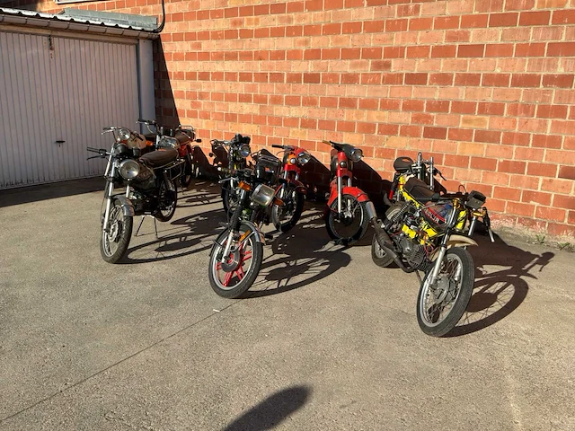 Motorfiets - set van 9 vintage kreidler florett brommers – rs / rs elektronik / gt – collectie & restauratie - afbeelding 41 van  128