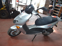 Motorfiets aprilia leonardo 125, type: mb00, chassisnummer: zd4mb0000ws119204 met inschrijvingsbewijs, gelijkvormigheidsattest en 1 sleutel - afbeelding 13 van  22