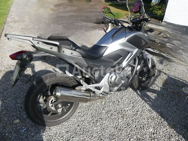 Motorfiets honda nc700x dct (2012-6,005 km) - afbeelding 21 van  34