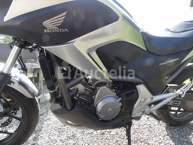 Motorfiets honda nc700x dct (2012-6,005 km) - afbeelding 31 van  34