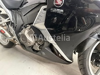 Motorfiets honda vfr 1200 (2011 - jh2 sc6 3d8 bk 100 038) - afbeelding 8 van  19