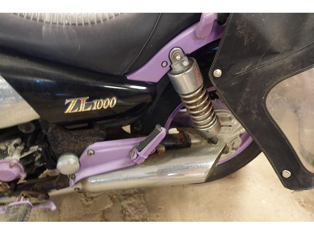 Motorfiets kawasaki + zijspan - afbeelding 5 van  17