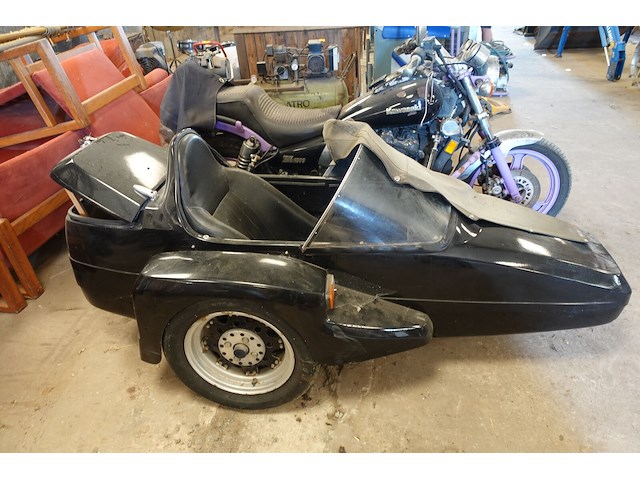 Motorfiets kawasaki + zijspan - afbeelding 10 van  17