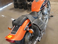 Motorfiets yamaha - afbeelding 8 van  16