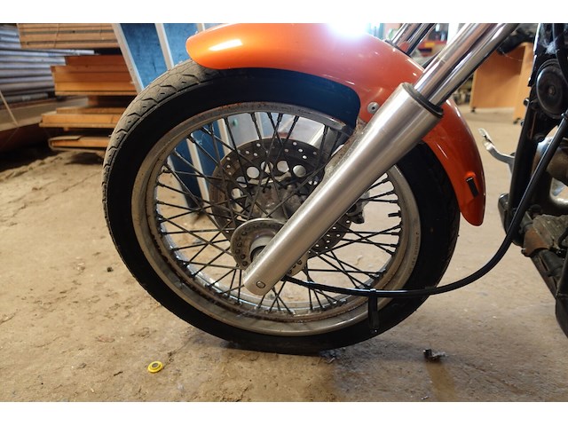 Motorfiets yamaha - afbeelding 15 van  16