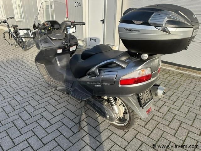 Motorfiets - afbeelding 4 van  5