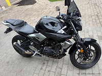 Motorfiets - afbeelding 1 van  11