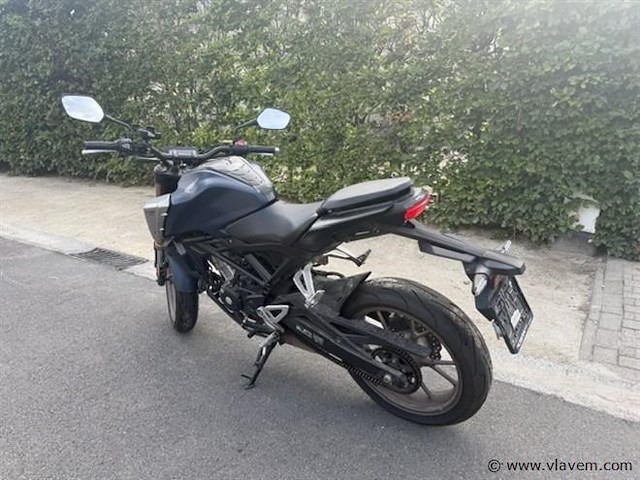 Motorfiets - afbeelding 3 van  8