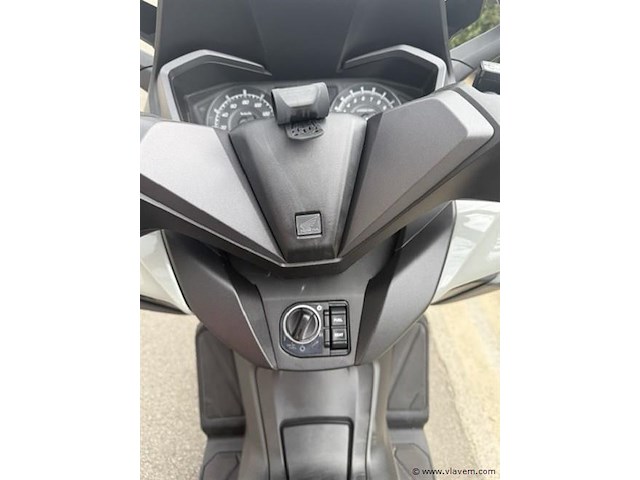 Motorfiets - afbeelding 10 van  12