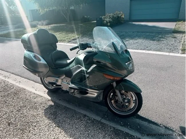 Motorfiets - afbeelding 1 van  8