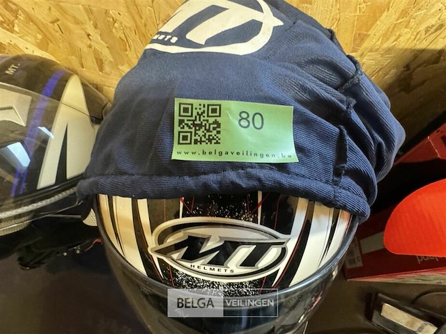 Motorhelm - afbeelding 1 van  3