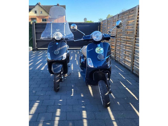 Motorised scooter (4x) - afbeelding 4 van  13
