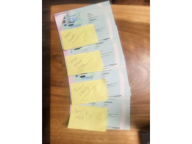 Motorised scooter (4x) - afbeelding 7 van  13