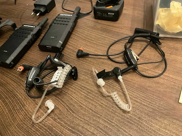 Motorola sl1600 walkie-talkie (2x) - afbeelding 4 van  8
