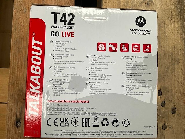 Motorola t42 walkie-talkie set - afbeelding 2 van  3