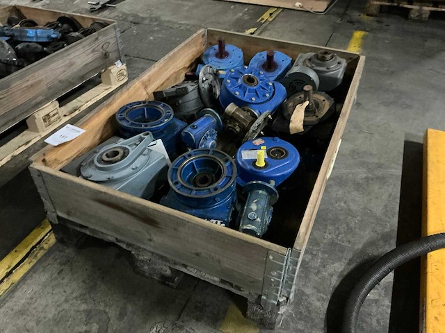 Motorreductor (13x) - afbeelding 2 van  5