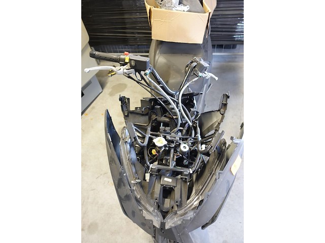 Motorscooter kymco - afbeelding 7 van  10