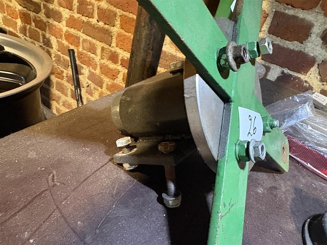 Motorsteun - afbeelding 2 van  3