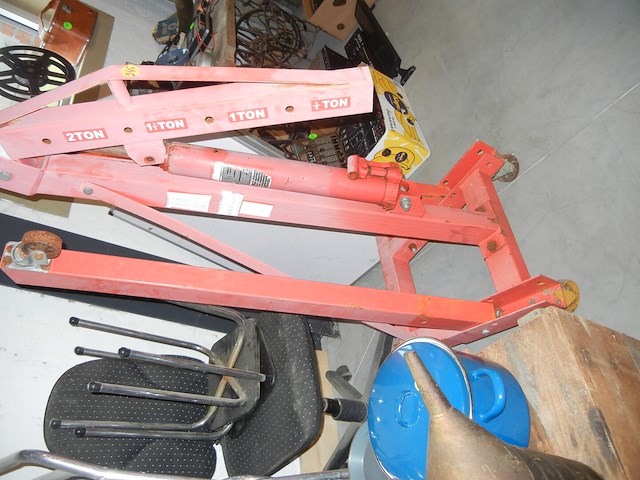 Motortrakel - afbeelding 2 van  2