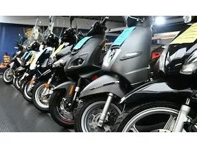 Moto's en bromfietsen