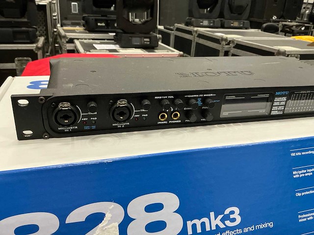 Motu 828mk3 geluidskaart - afbeelding 2 van  5