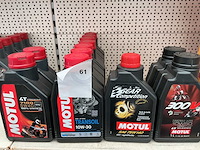 Motul inhoud 1 liter synthetisch 4 takt motor olie(11) - afbeelding 1 van  1
