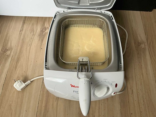 Moulinex pro clean friteuse - afbeelding 2 van  3