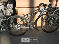 Mountainbike cube - afbeelding 1 van  3