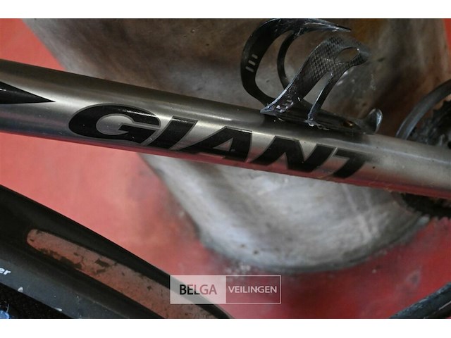 Mountainbike giant - afbeelding 3 van  3