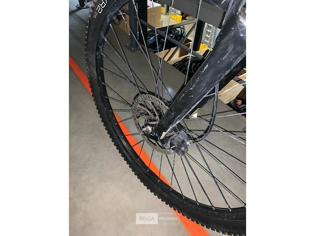 Mountainbike, merk trek10 versnellingen - afbeelding 4 van  4