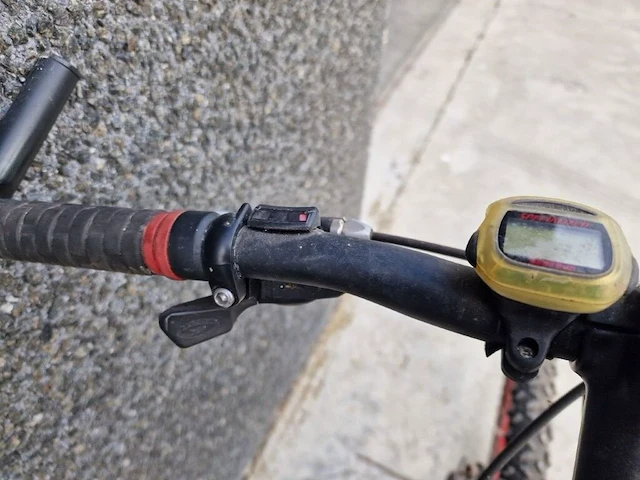 Mountainbike sportfiets - afbeelding 3 van  12