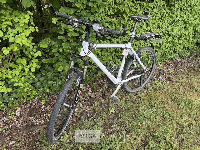 Mountainbike thompson - afbeelding 1 van  4