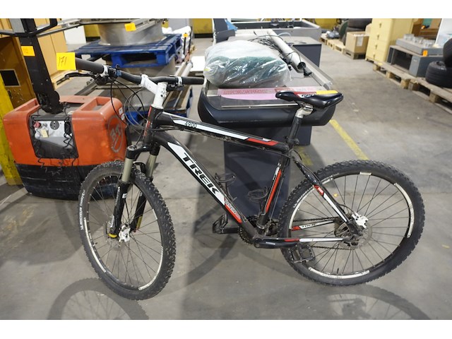 Mountainbike trek - afbeelding 1 van  2